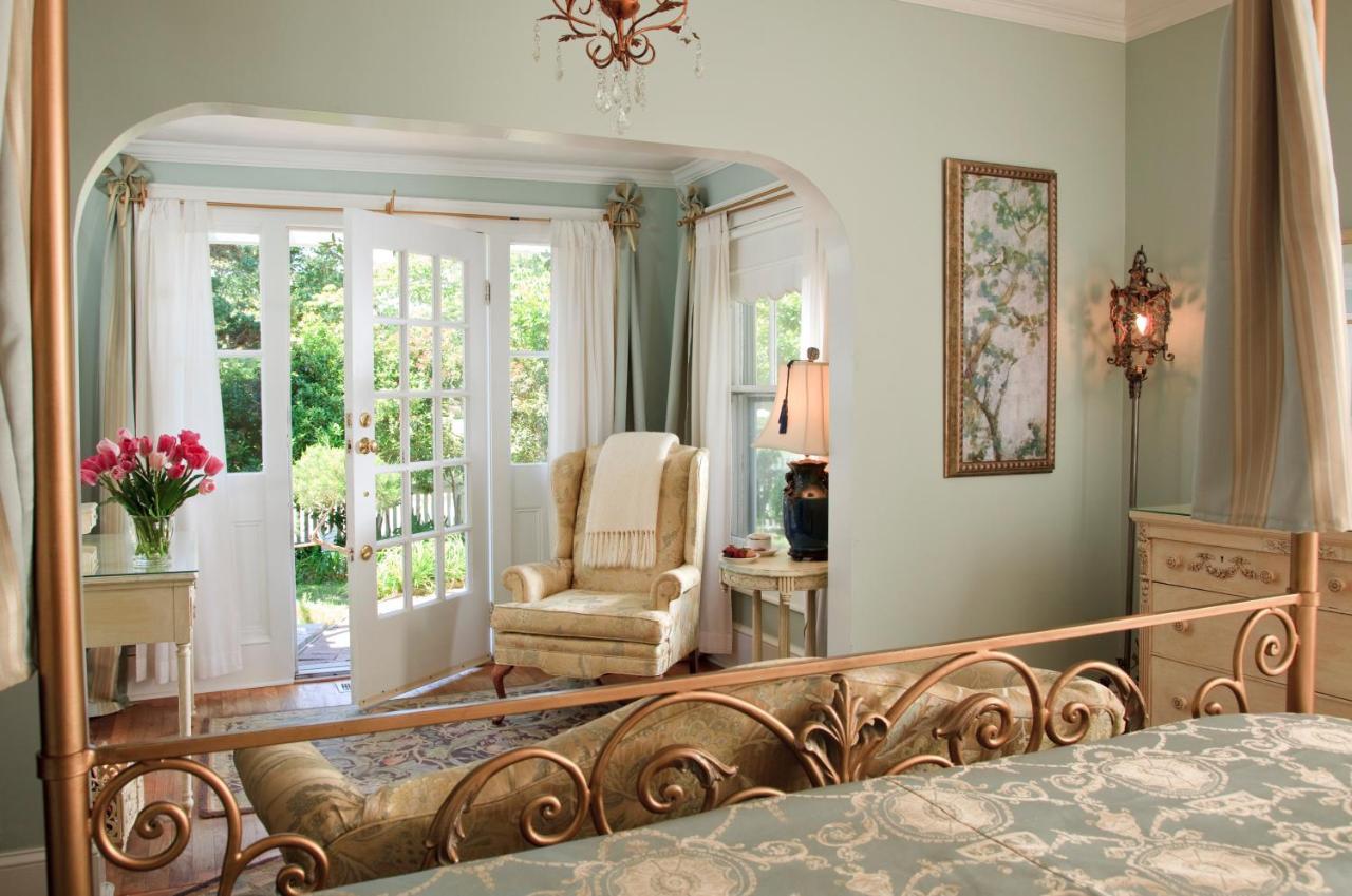 White Doe Inn Bed & Breakfast Manteo Quarto foto