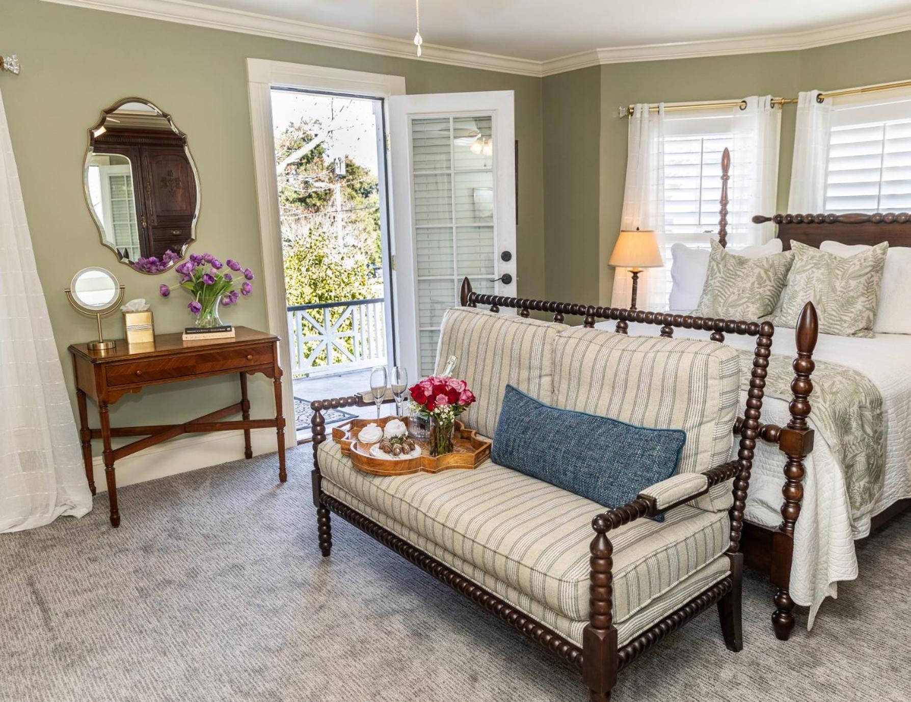 White Doe Inn Bed & Breakfast Manteo Exterior foto